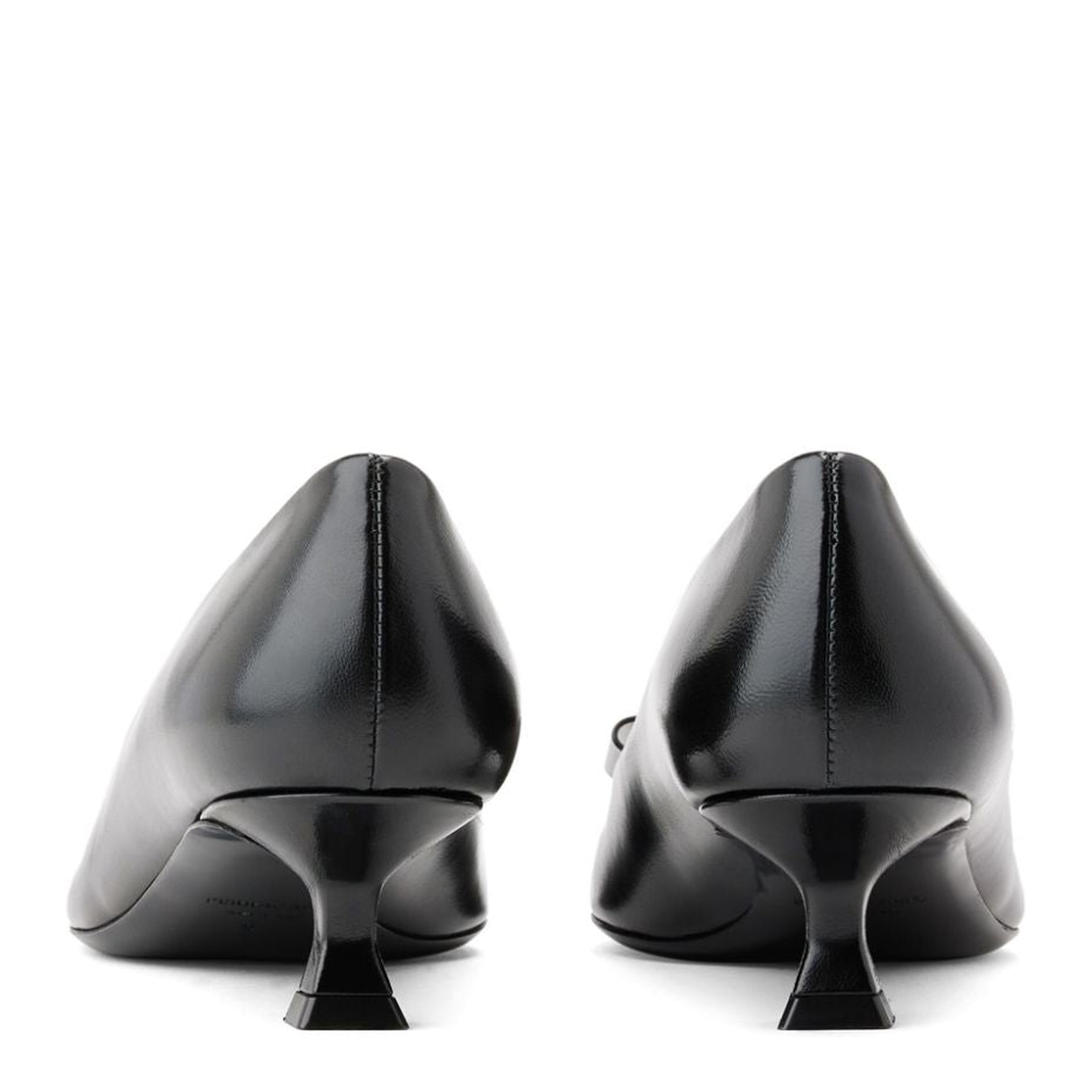Ferragamo With Heel Black