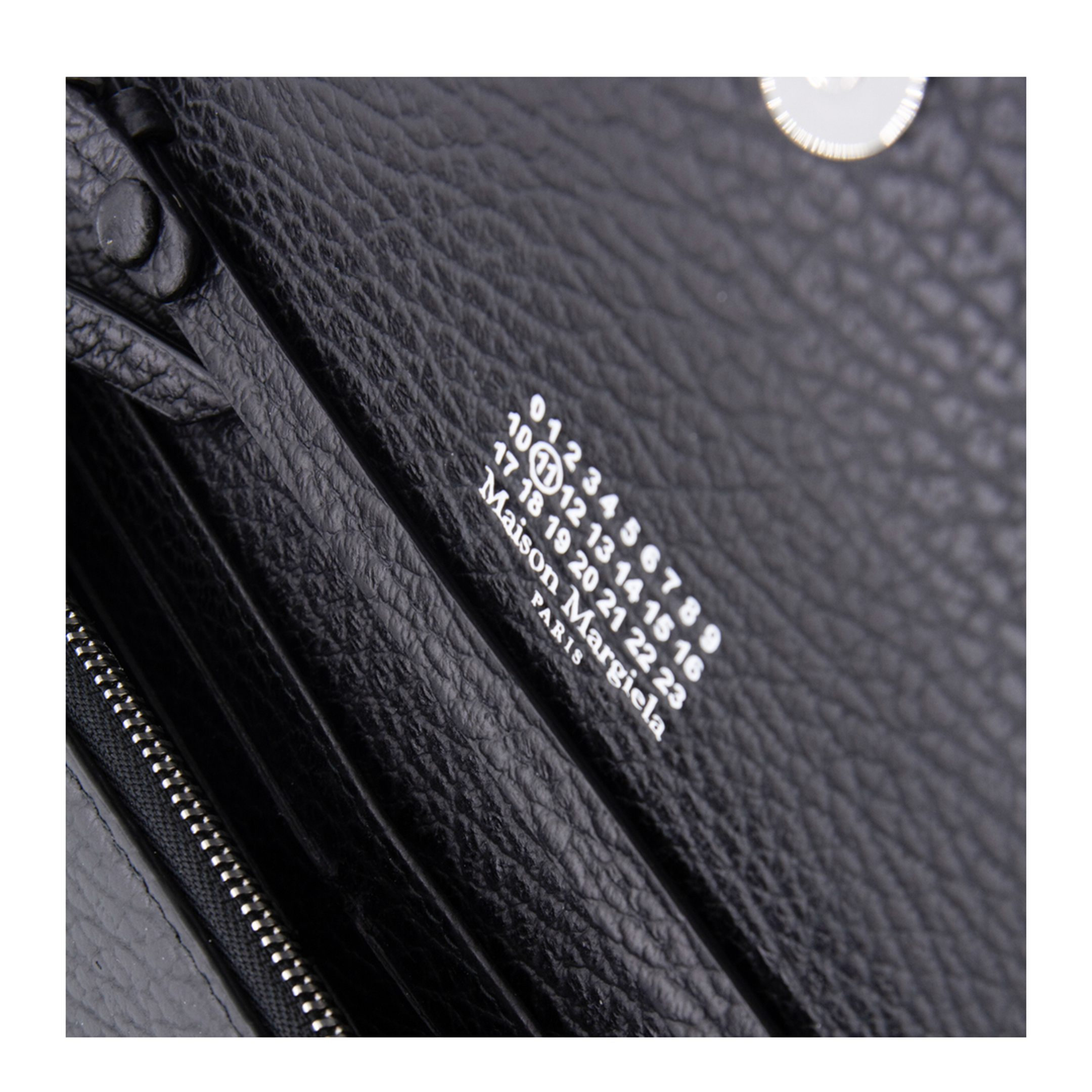 Four Stitches Medium Grainy Calf Leather Chain Wallet - Black