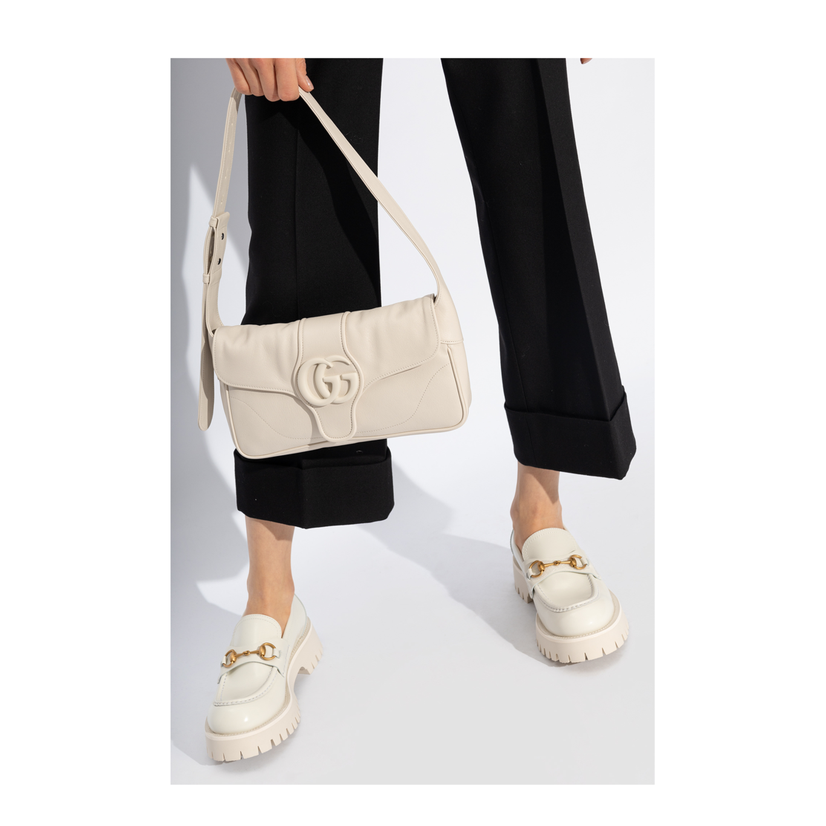 Aphrodite Shoulder Bag