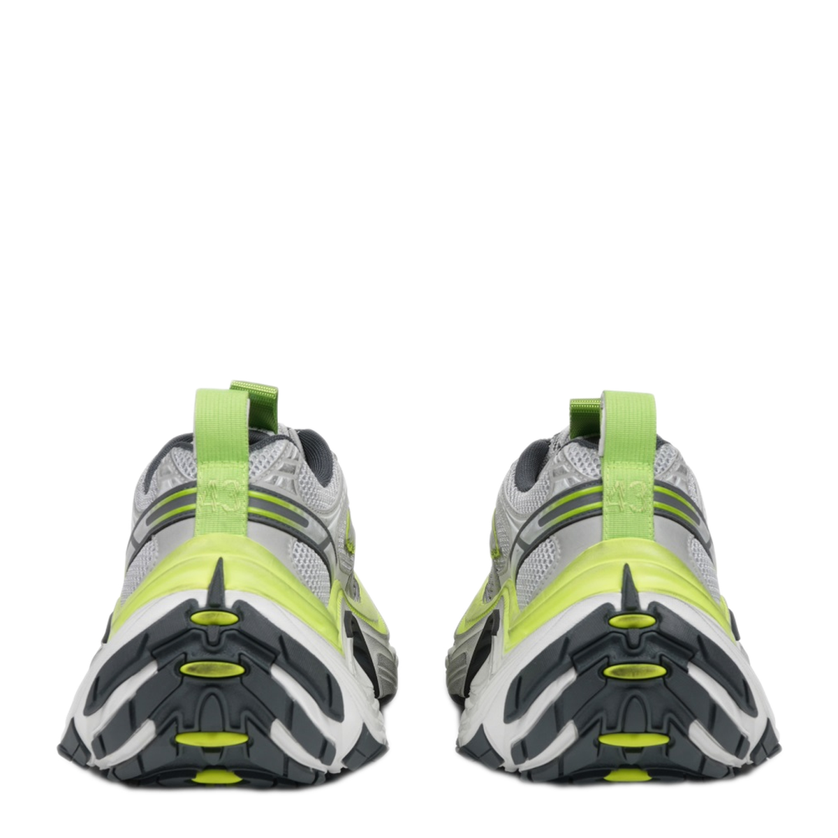 6XL Sneakers