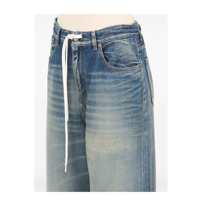 Wide-leg jeans
