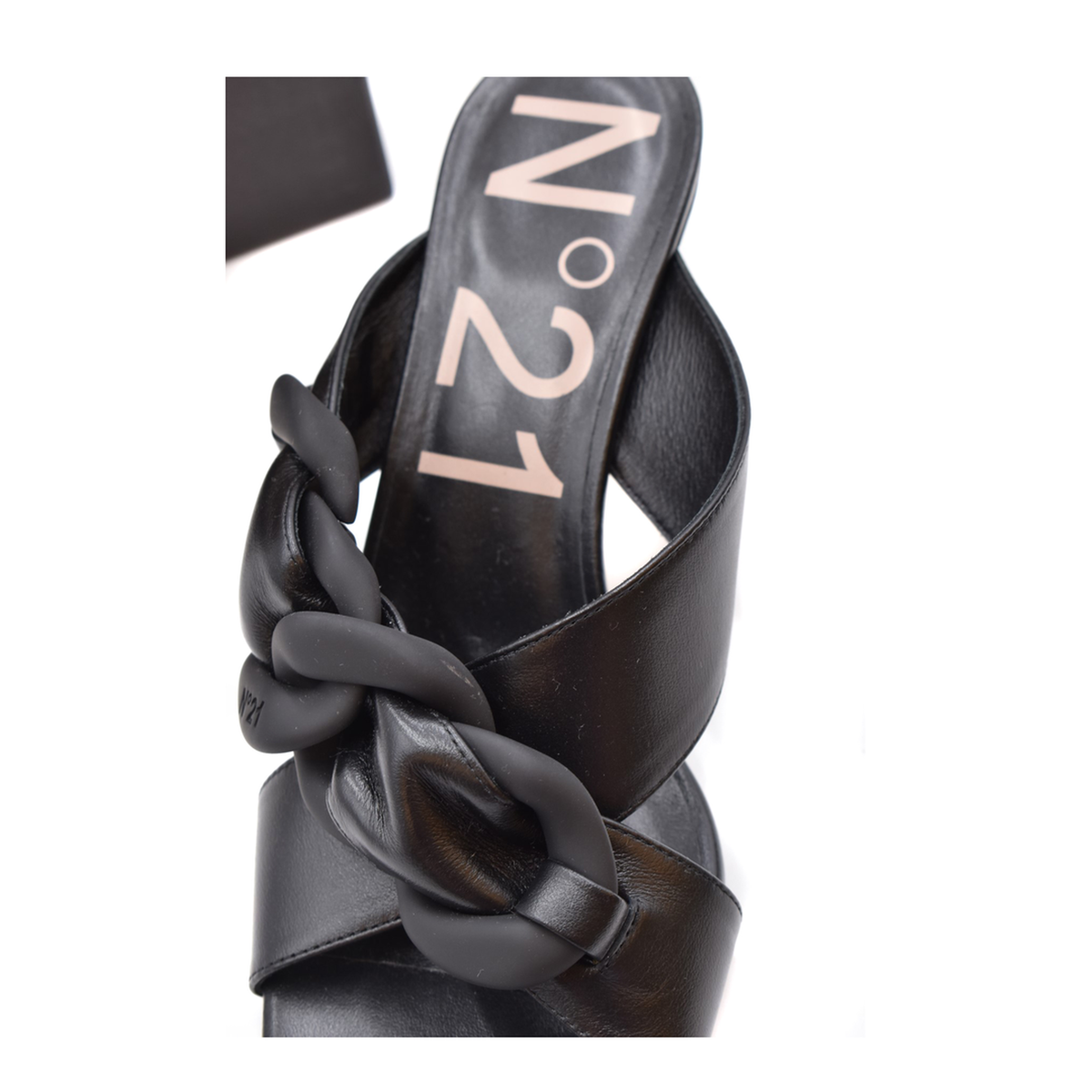 MAYFEYR - NÂ°21 - Black Sandals - 21ECPTNV11051X010