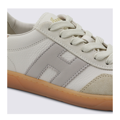 Sneakers White