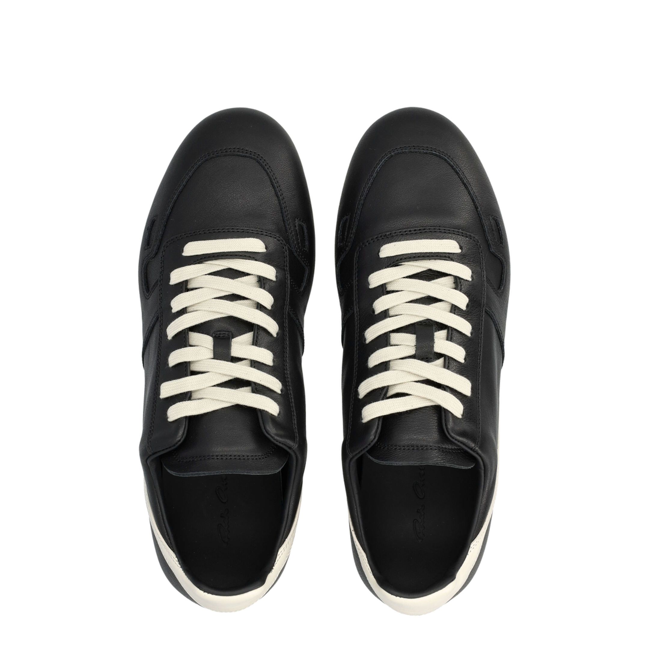Minimal Sneak Sneaker
