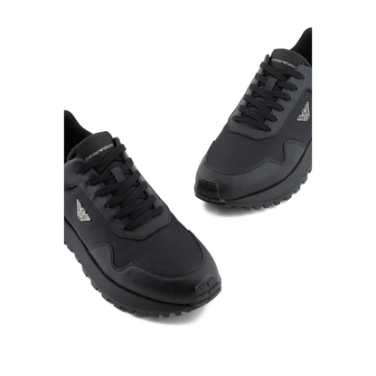 Logo Sneakers
