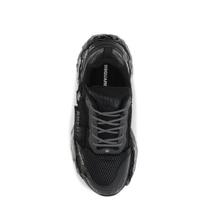 Faster Sneakers With Mesh Inserts
