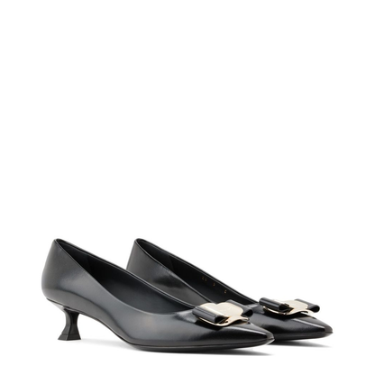 Black New Vara Leather Pumps
