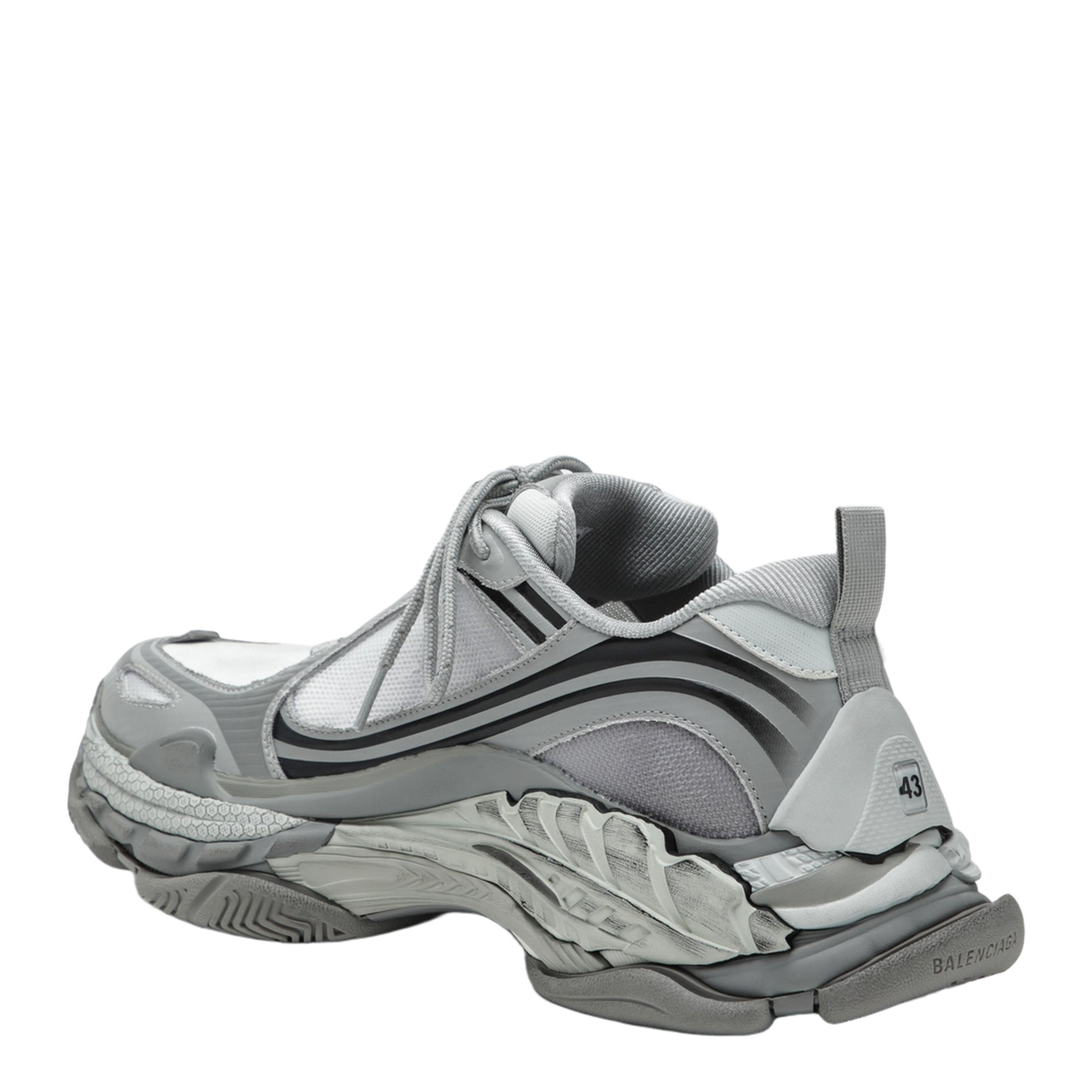 Triple S.2 Gradient Sneaker