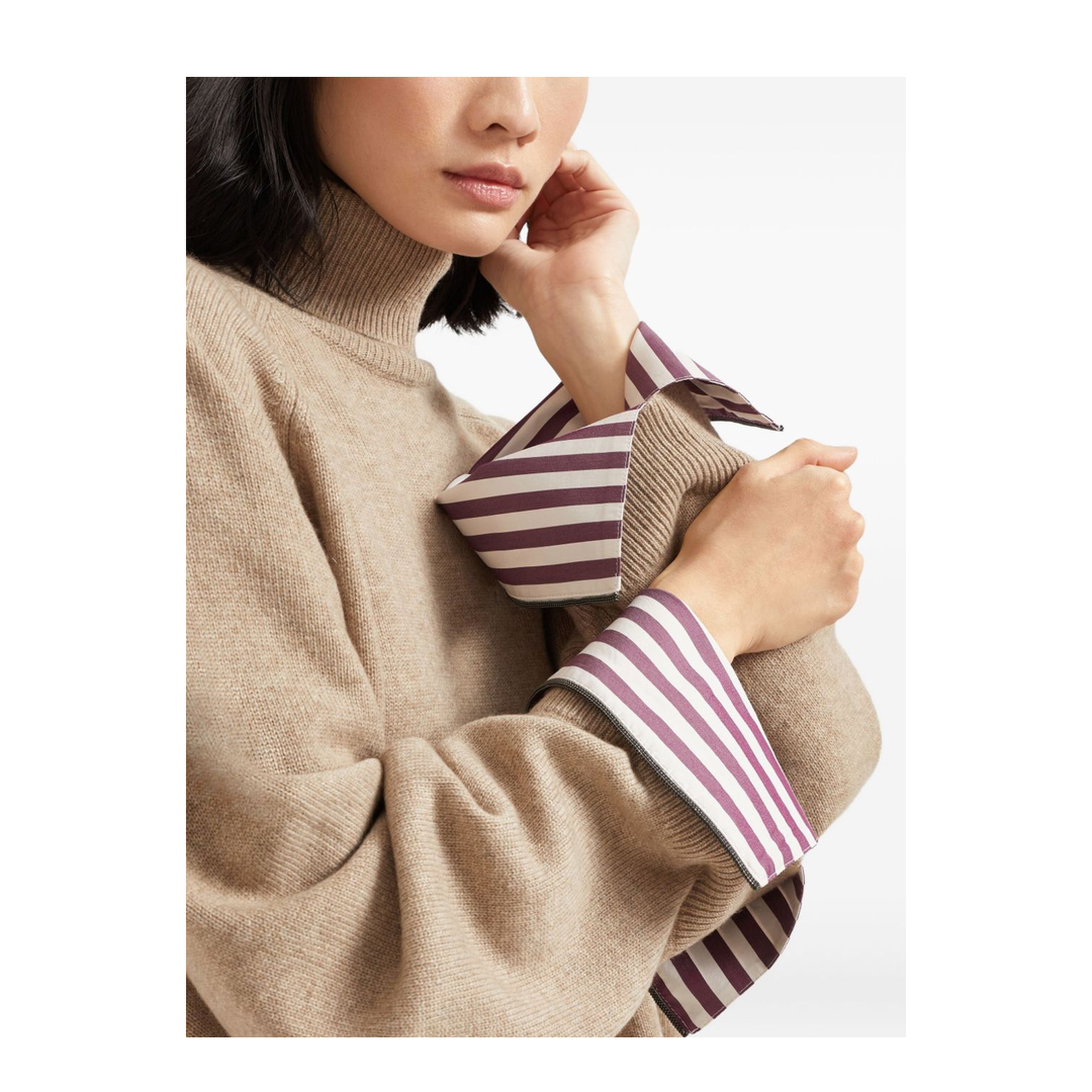 Light Brown Cashmere Turtle-neck