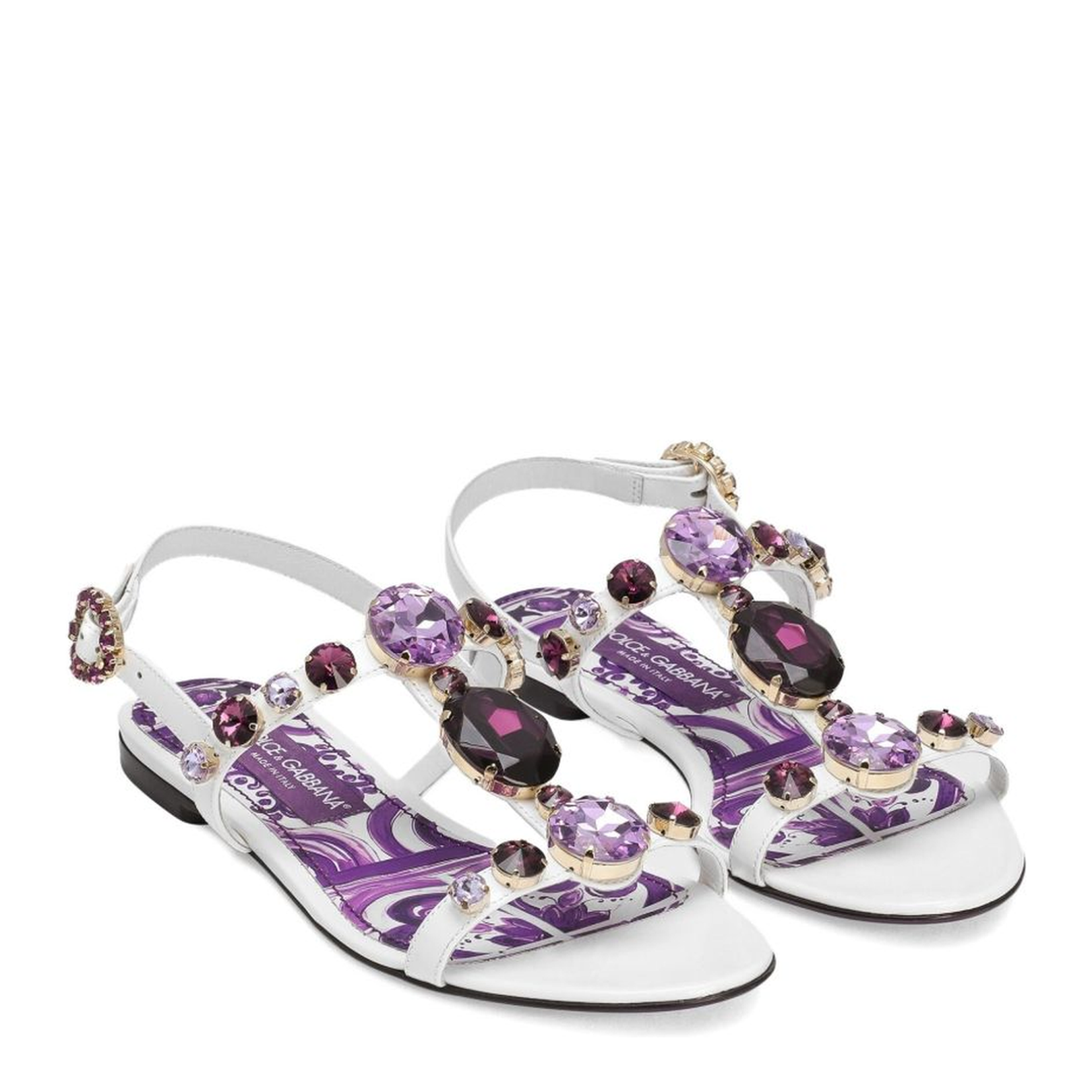 Flip-flops with jewel embroidery