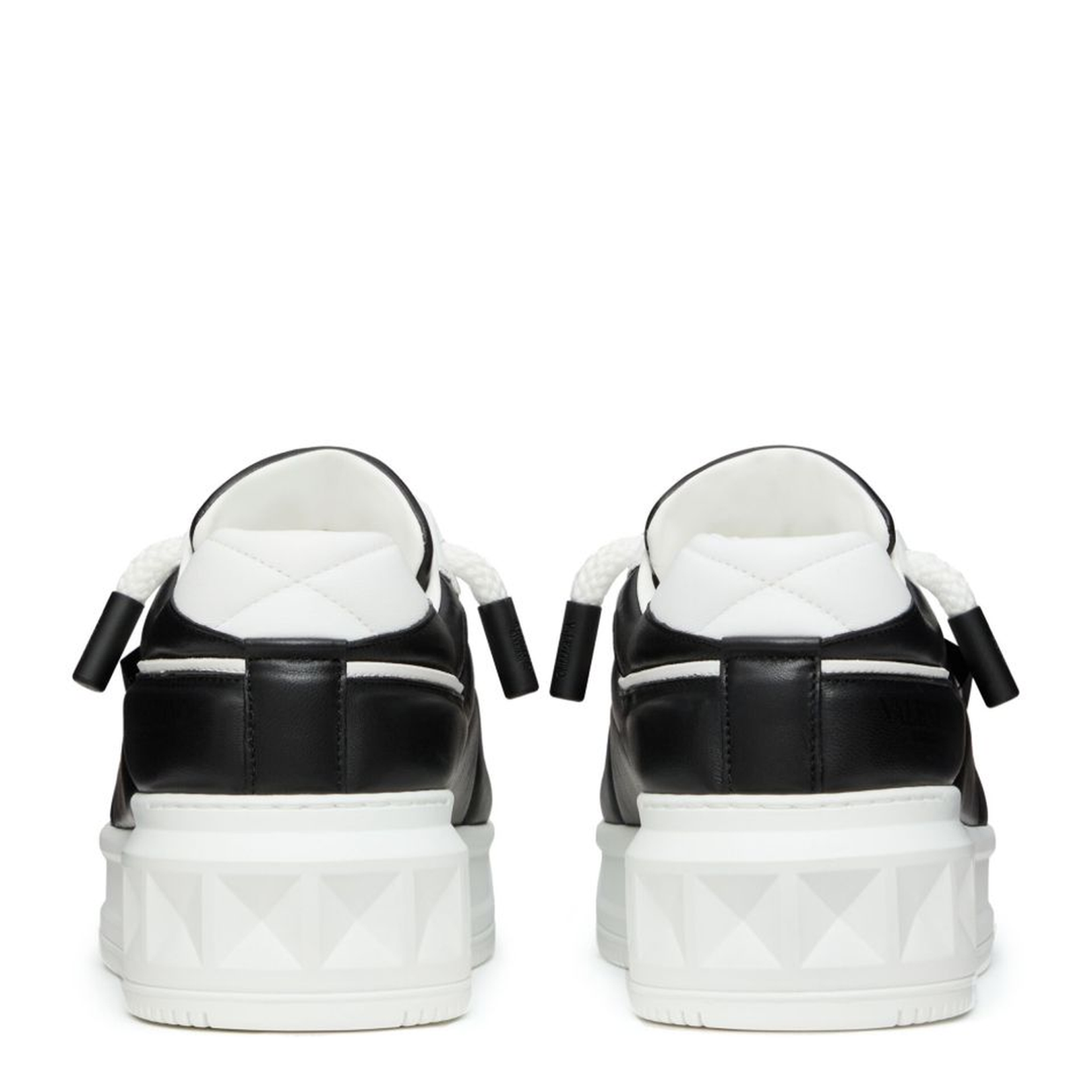 One Stud XL Leather Sneakers