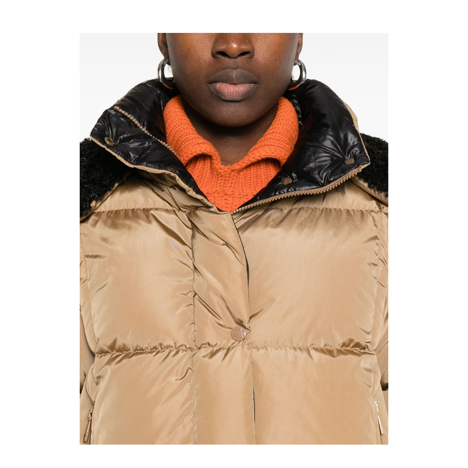 Castelnou Square-Quilted Hooded Short Down Jacket