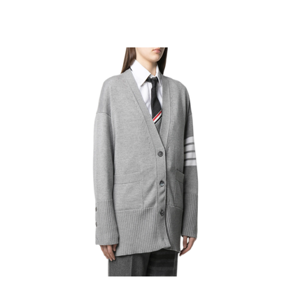 MAYFEYR - Thom Browne - Exaggerated Fit V Neck Cardigan With 4 Bar Stripe In Fine Merino Wool - FKC402AY1002055