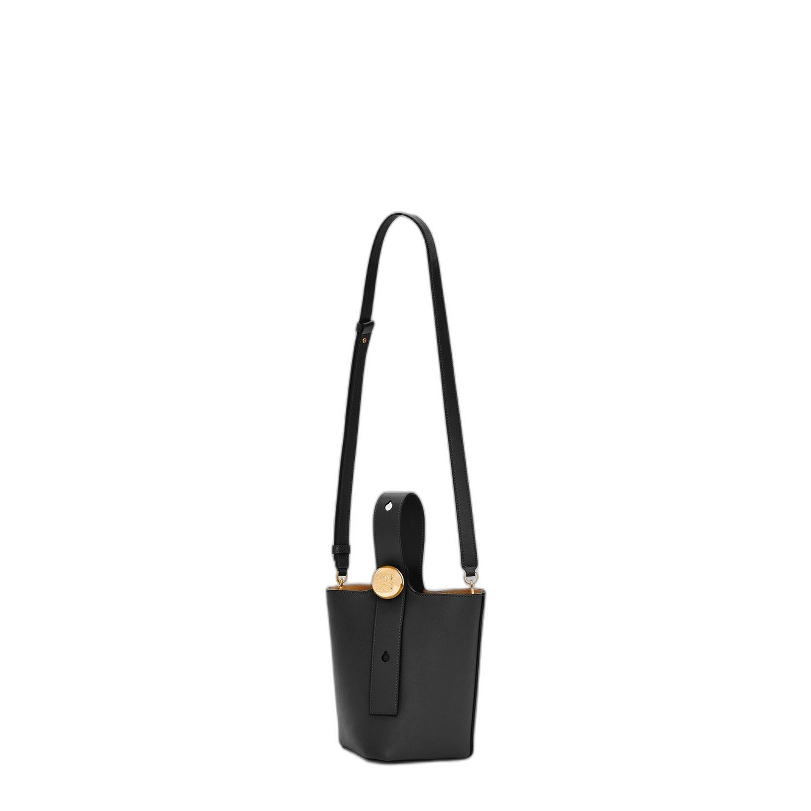 Pebble Bucket Mini Hand Bag Leather