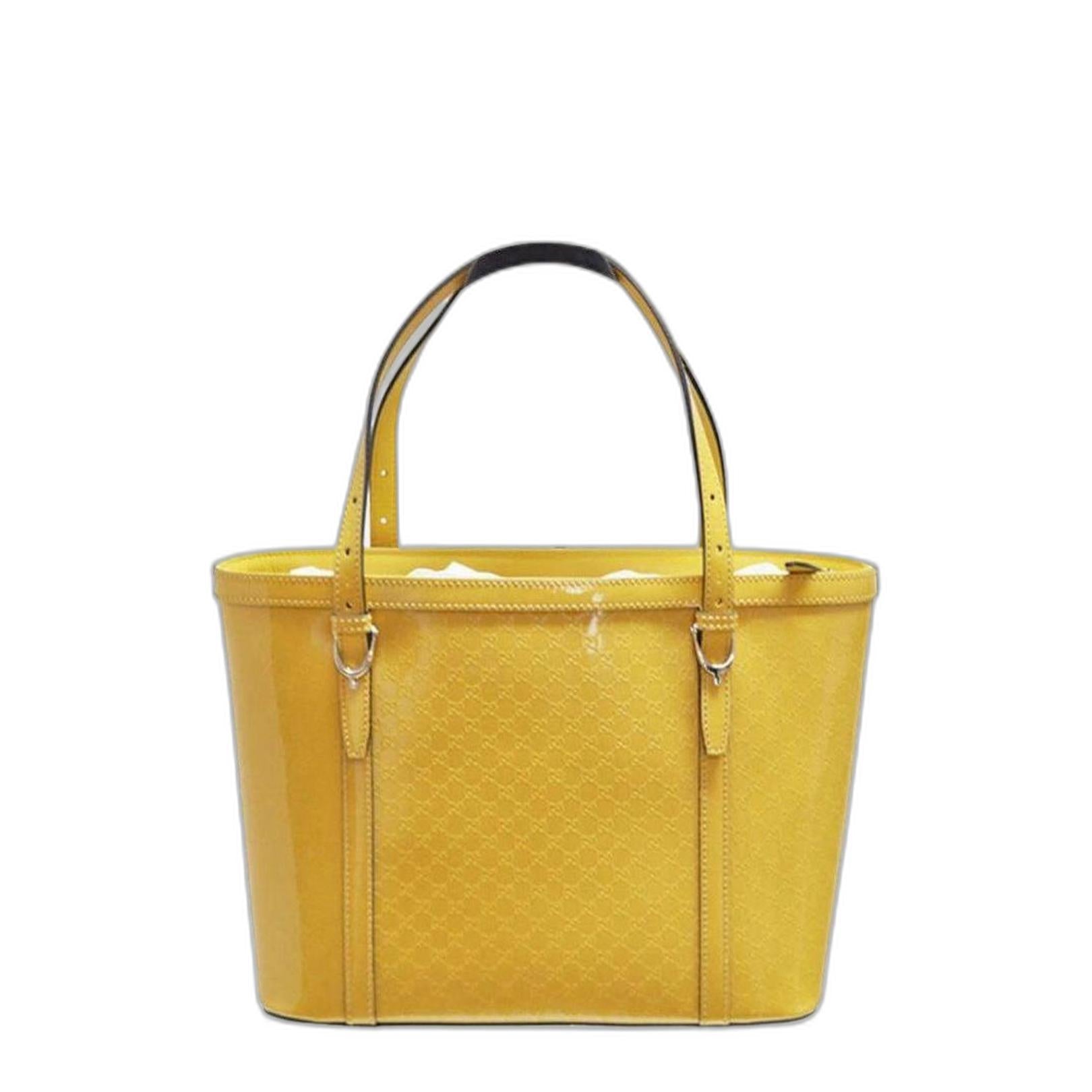 GG Emblem Handbag