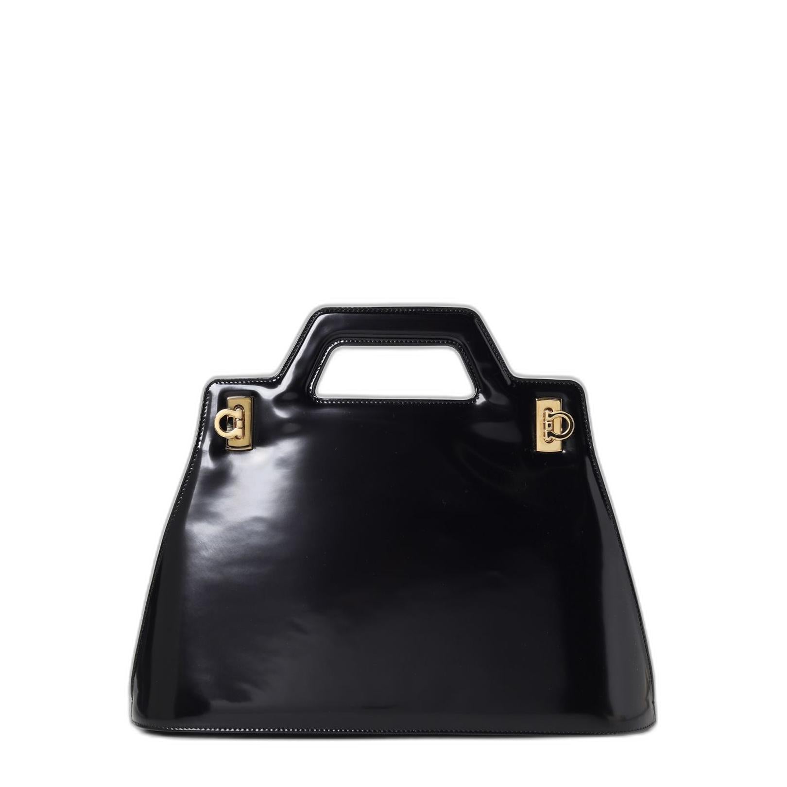 Wanda Leather Tote Bag in Black