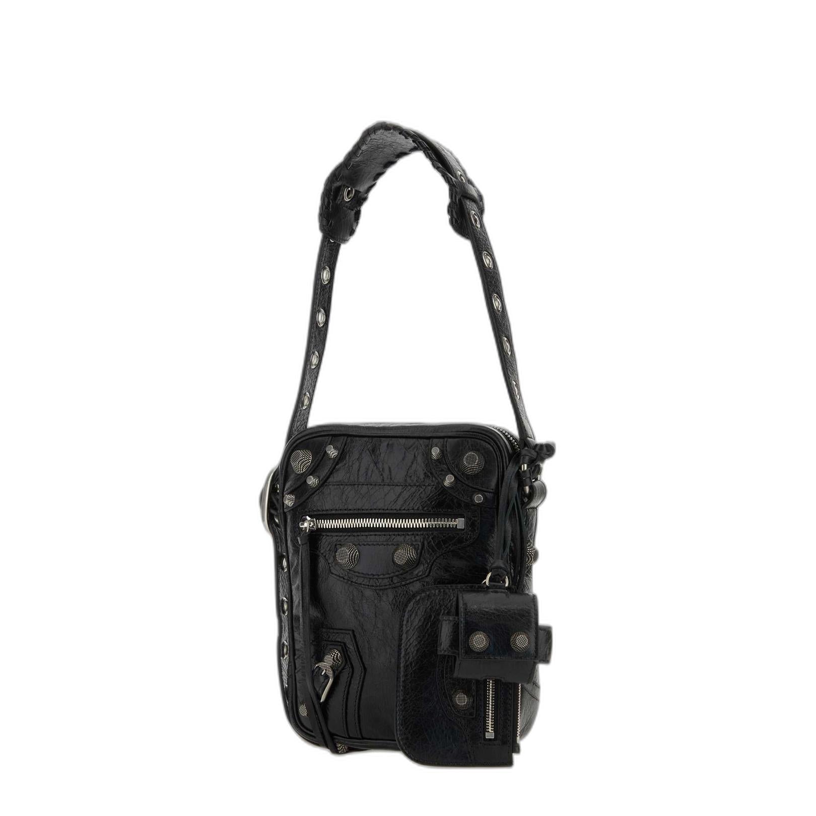 Le Cagole Crossbody Bag in Black