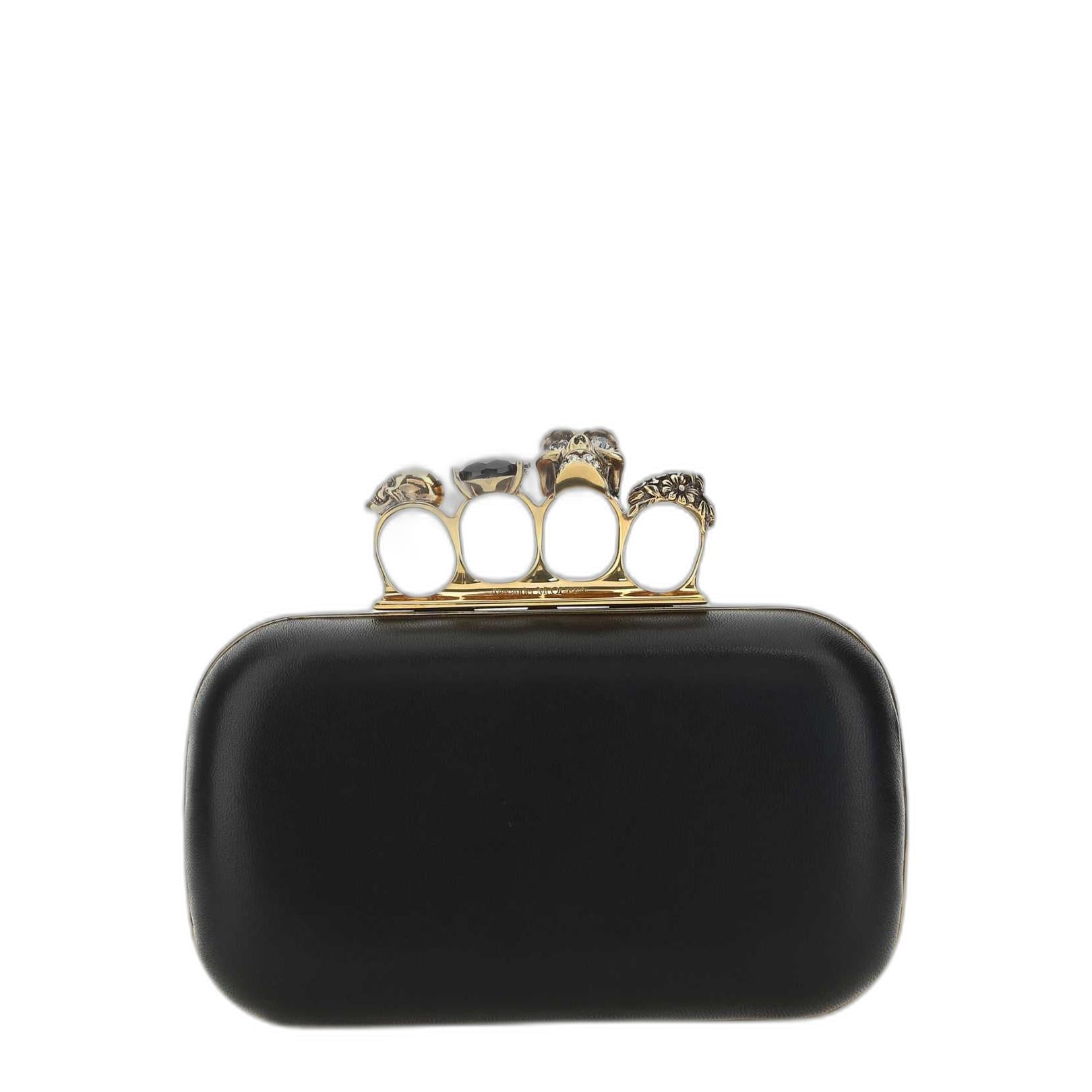 Knuckle Clutch With Chain in Black