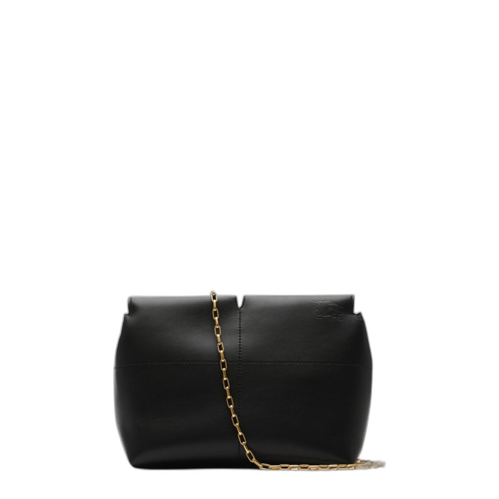 Snip Clutch in Black