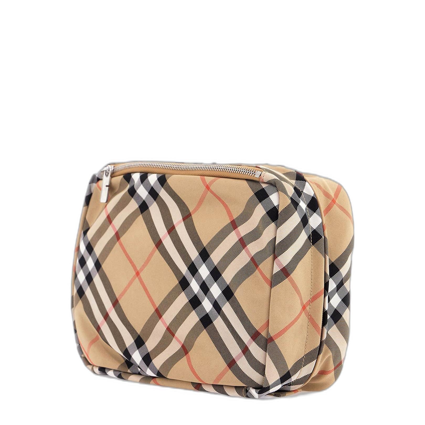 Wallets in Beige