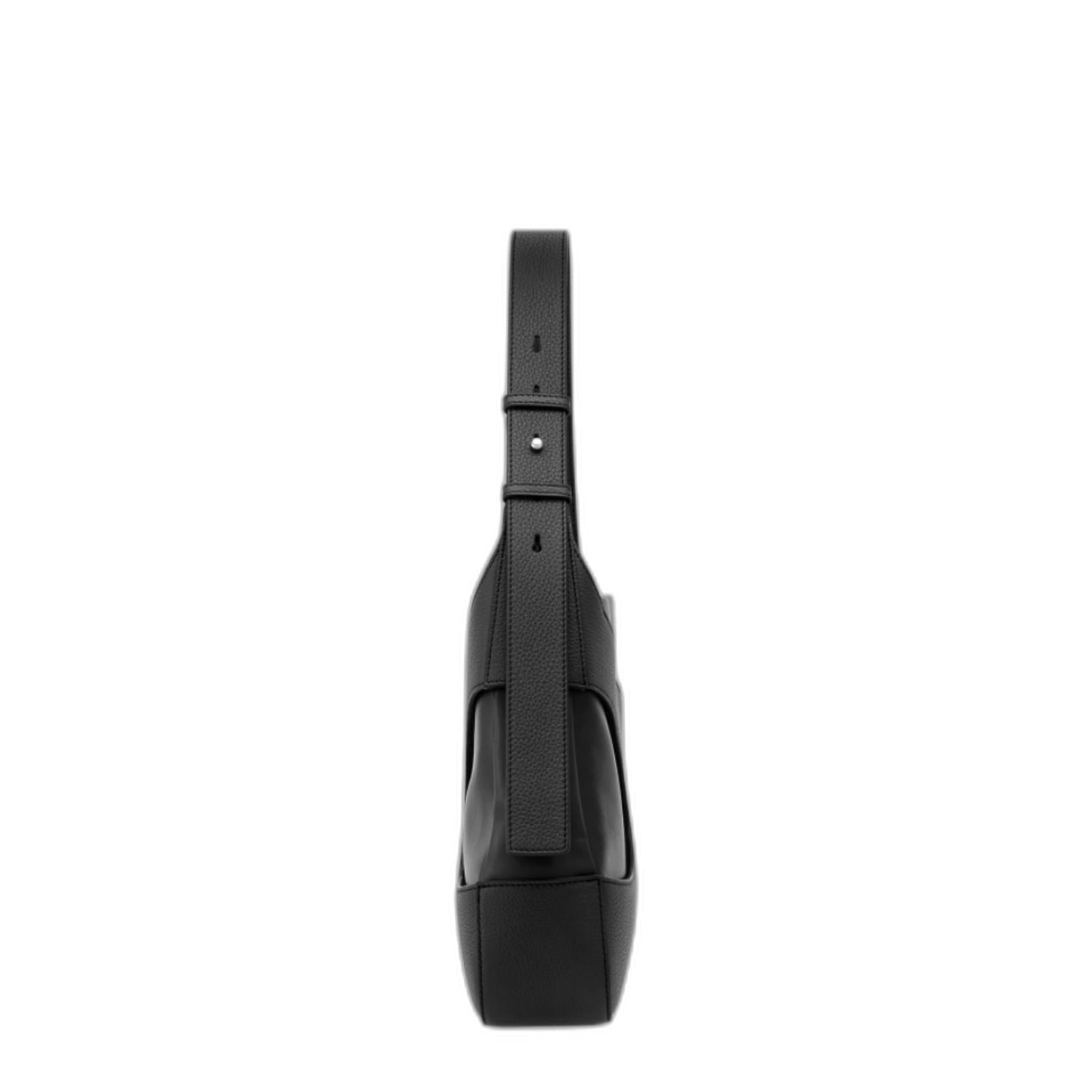 Ferragamo Shoulder Bag With Cut-Out Detailing M In Black