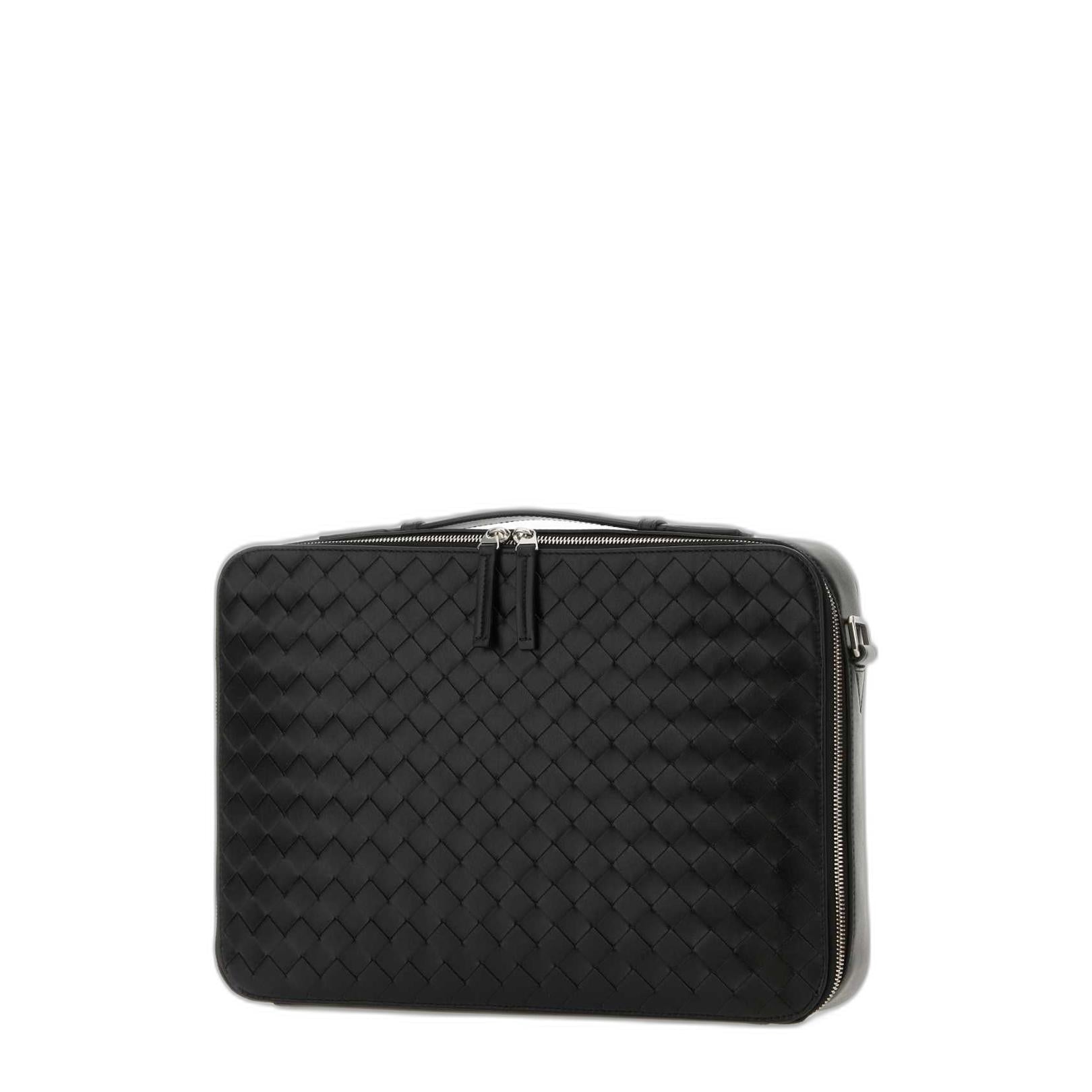 Getaway Slim Business Bag In Intrecciato Vn