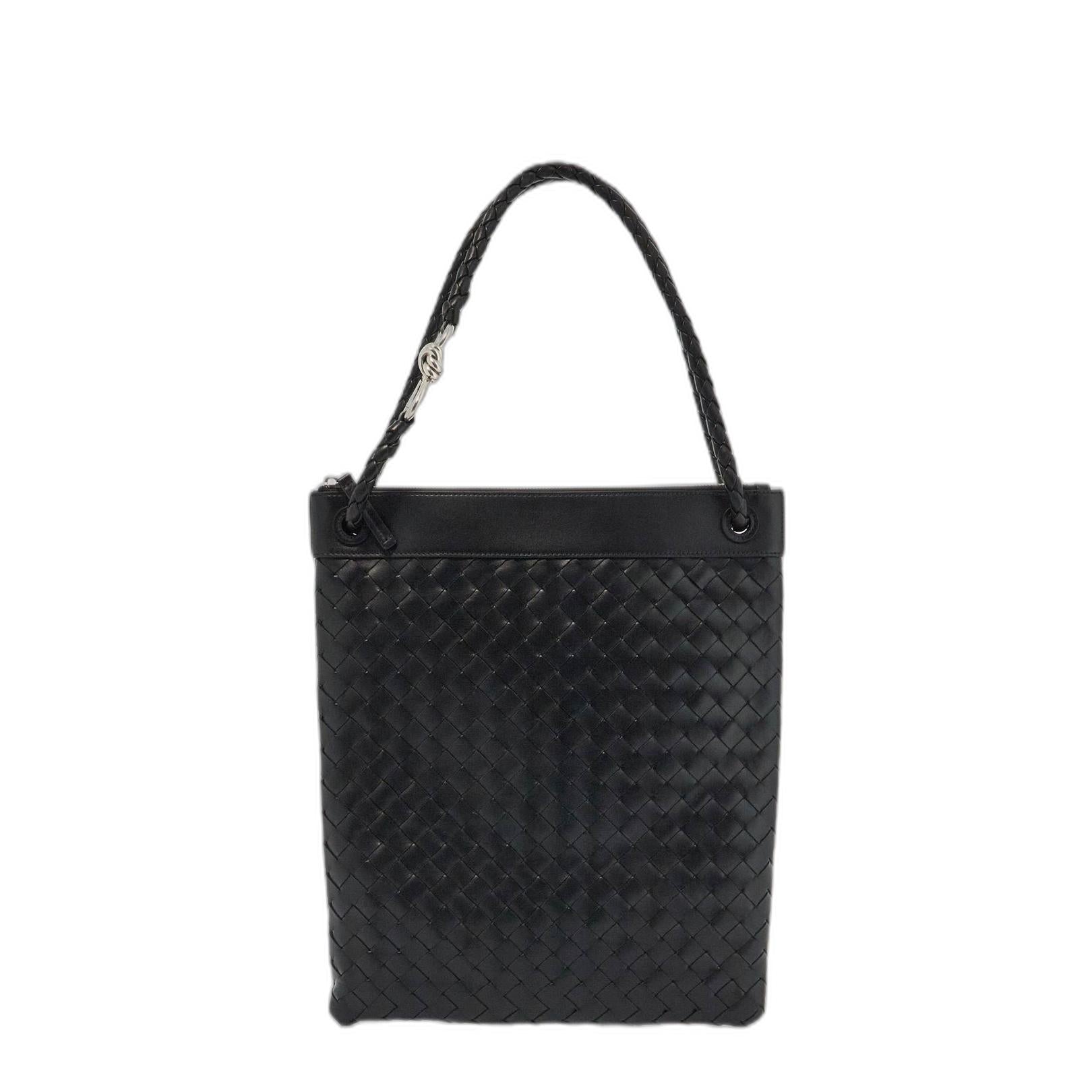 Flat Andiamo Messenger In Black