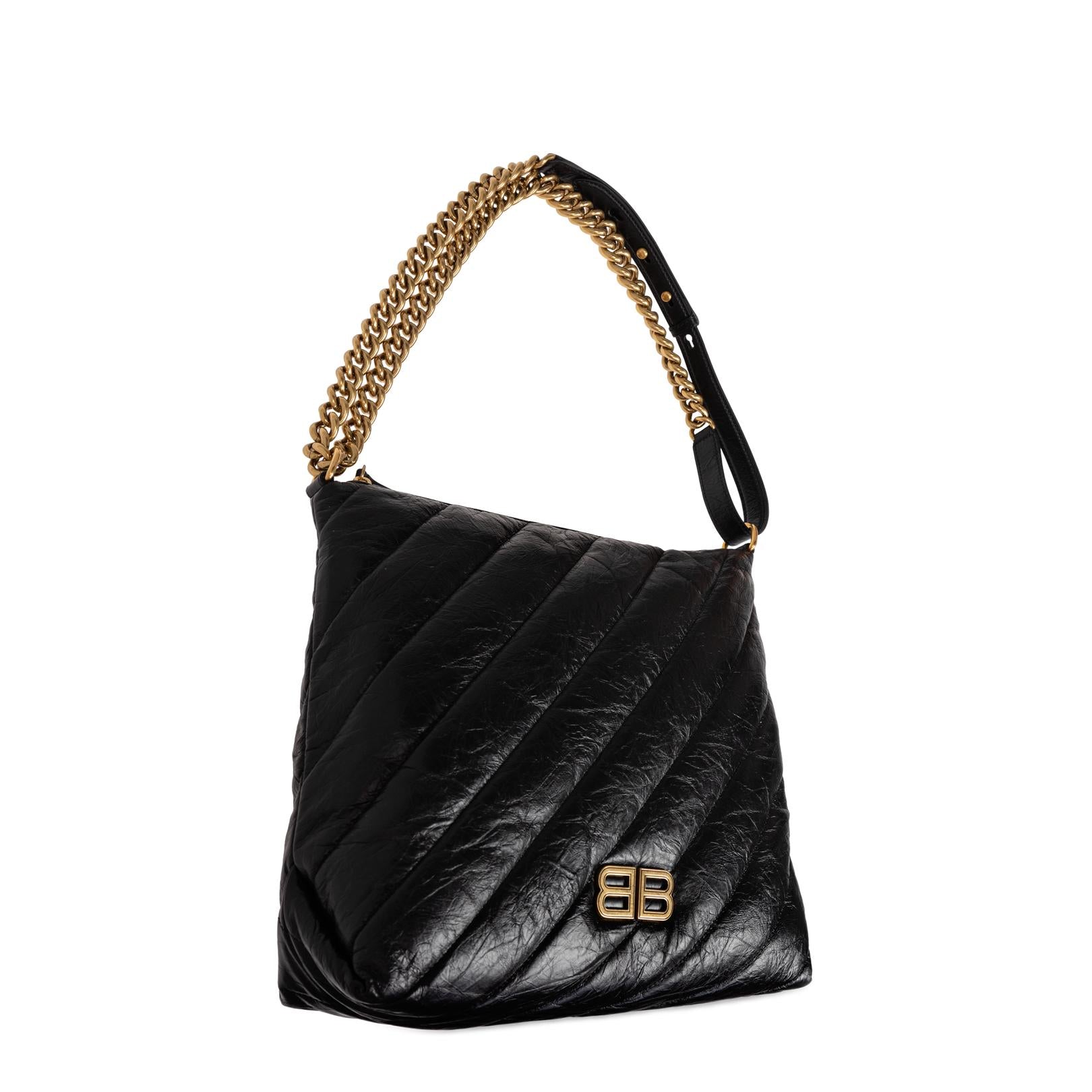 Crush Medium Hobo Bag Quilted In Black