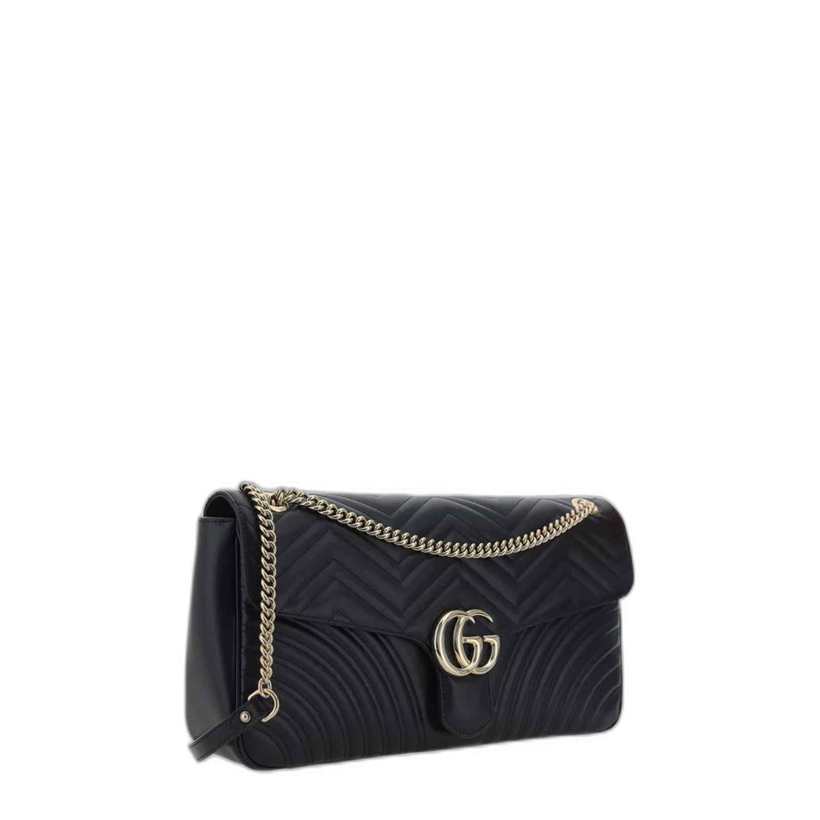 GG Marmont Medium Shoulder Bag